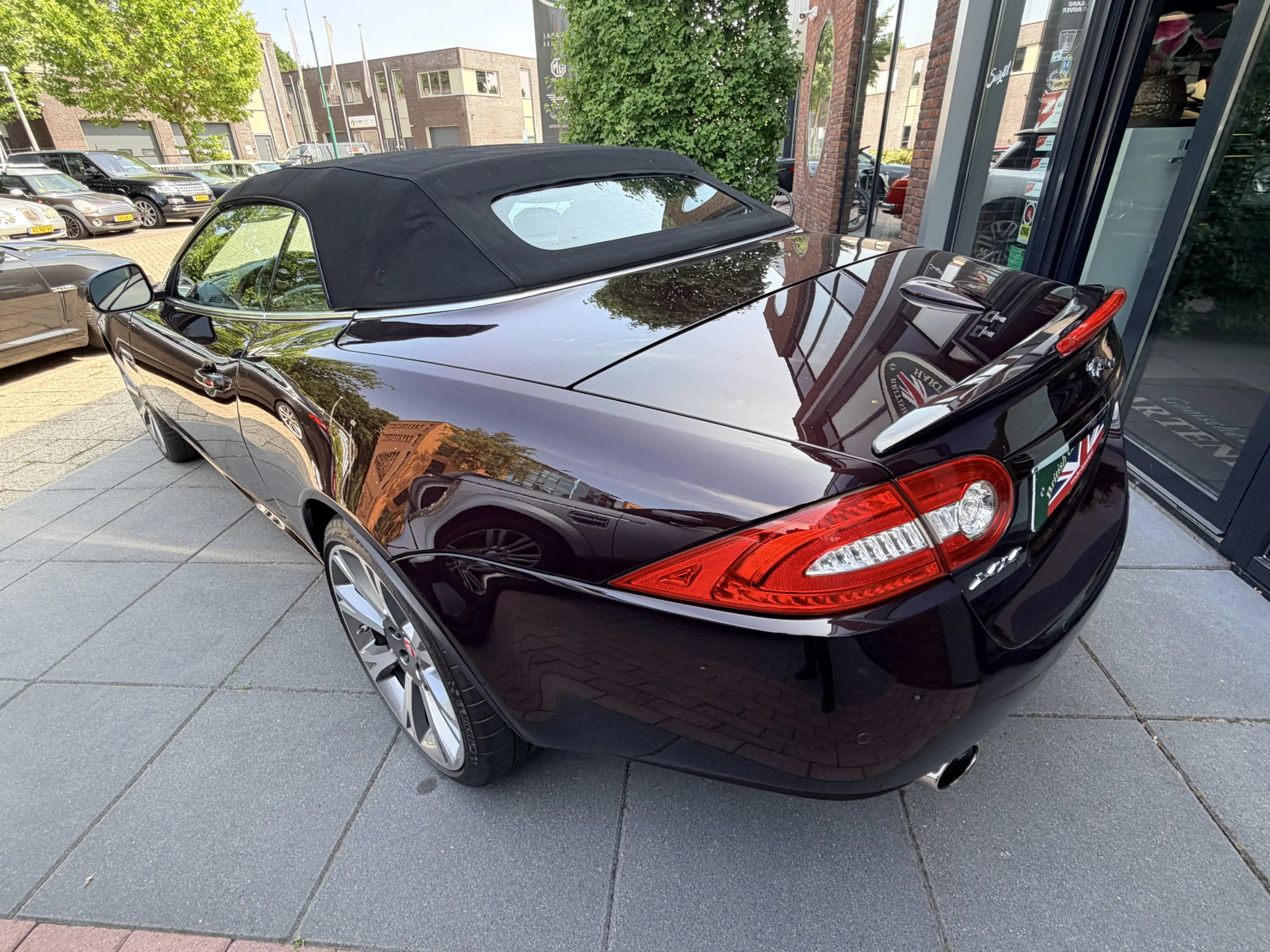 Jaguar XK 5.0 V8 Convertible Portfolio — photo 6