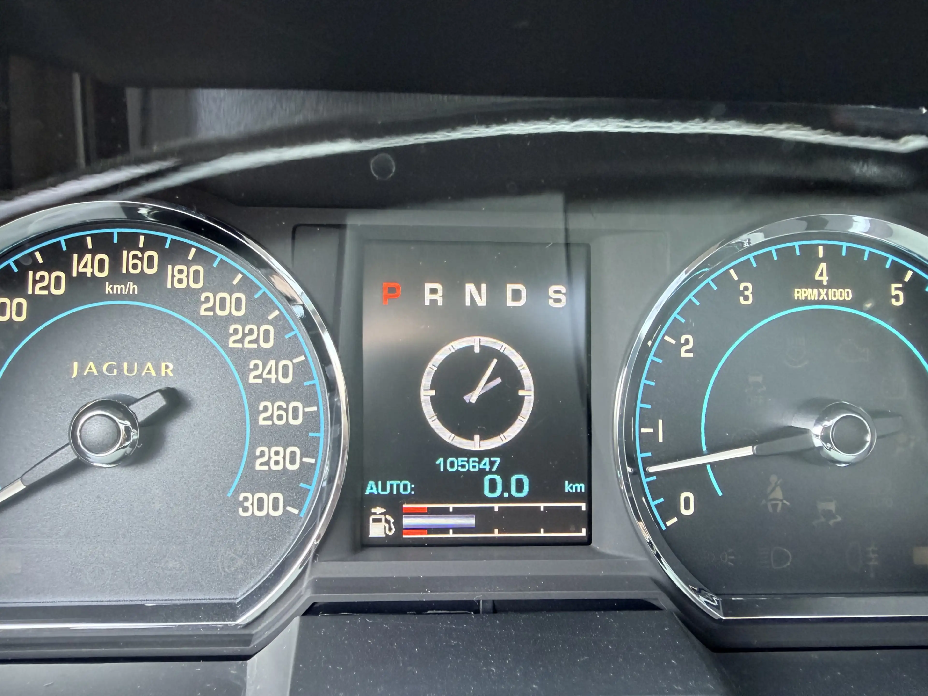 Jaguar XK 5.0 V8 Convertible Portfolio — photo 5