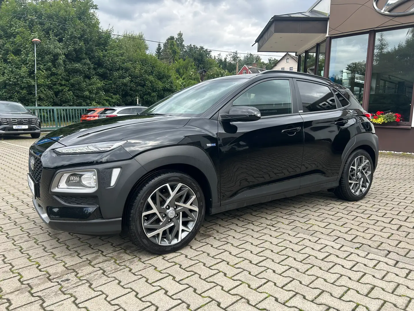 Hyundai KONA Advantage + Hybrid 2WD Чорний - 2