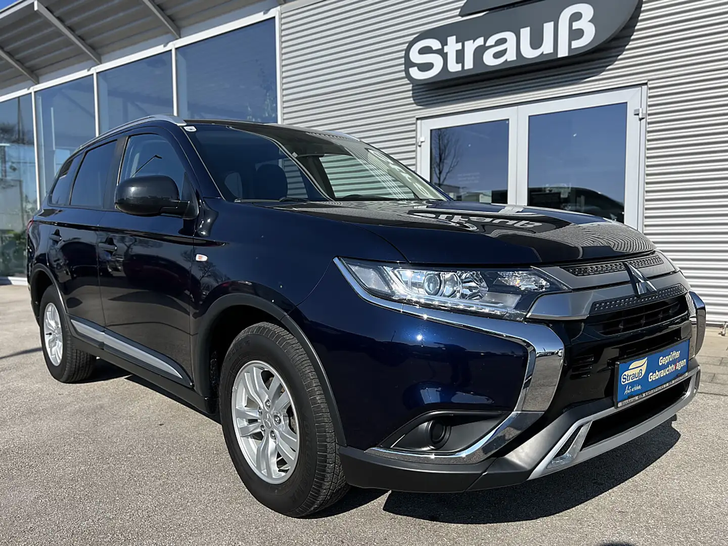 Mitsubishi Outlander 2,0 MIVEC AS&G Sondermodell 40 Blau - 1