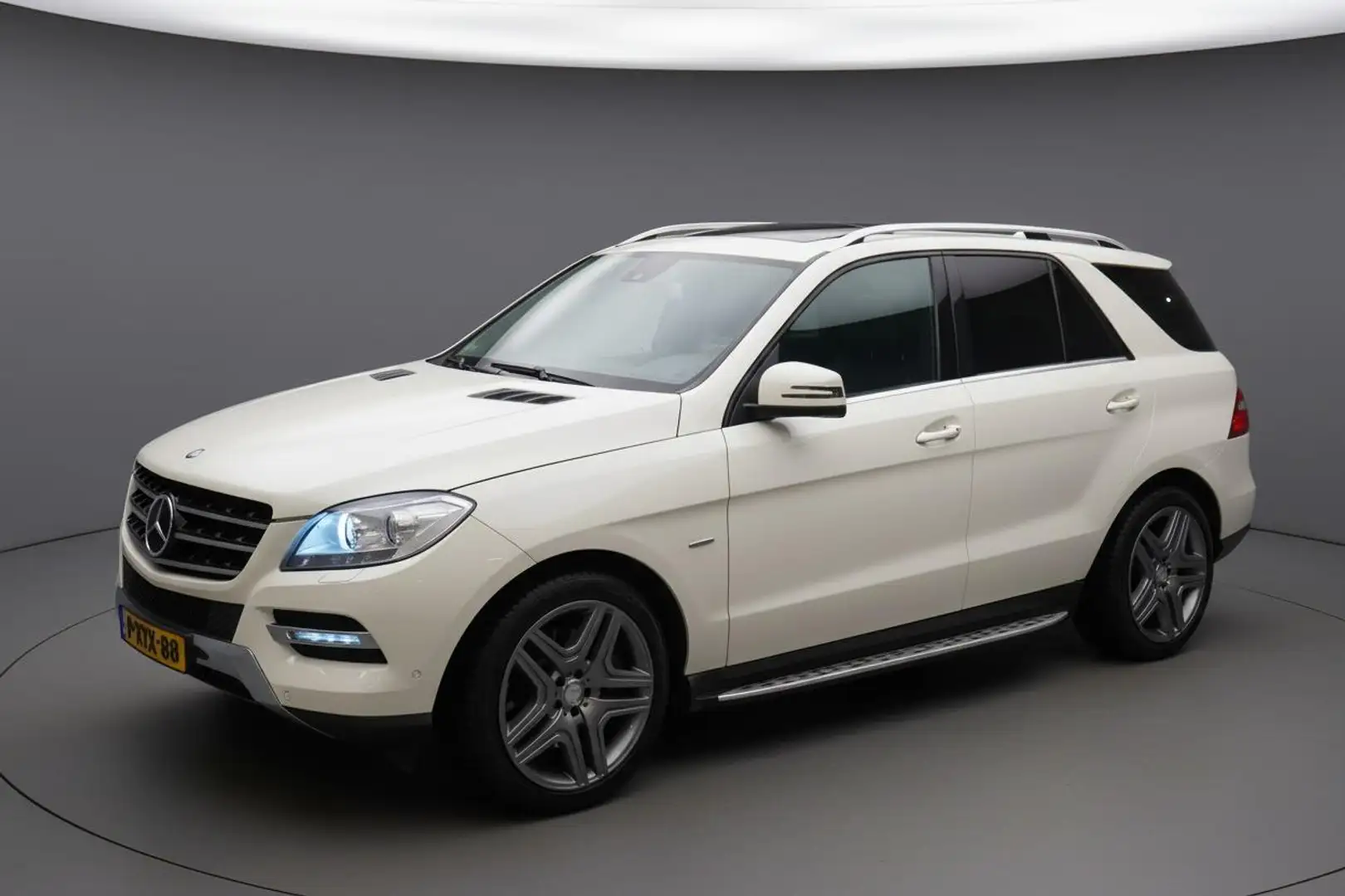 Mercedes-Benz ML 350 M-klasse 4Matic|Trekhaak|Opendak|Airmatic|Distroni Weiß - 1