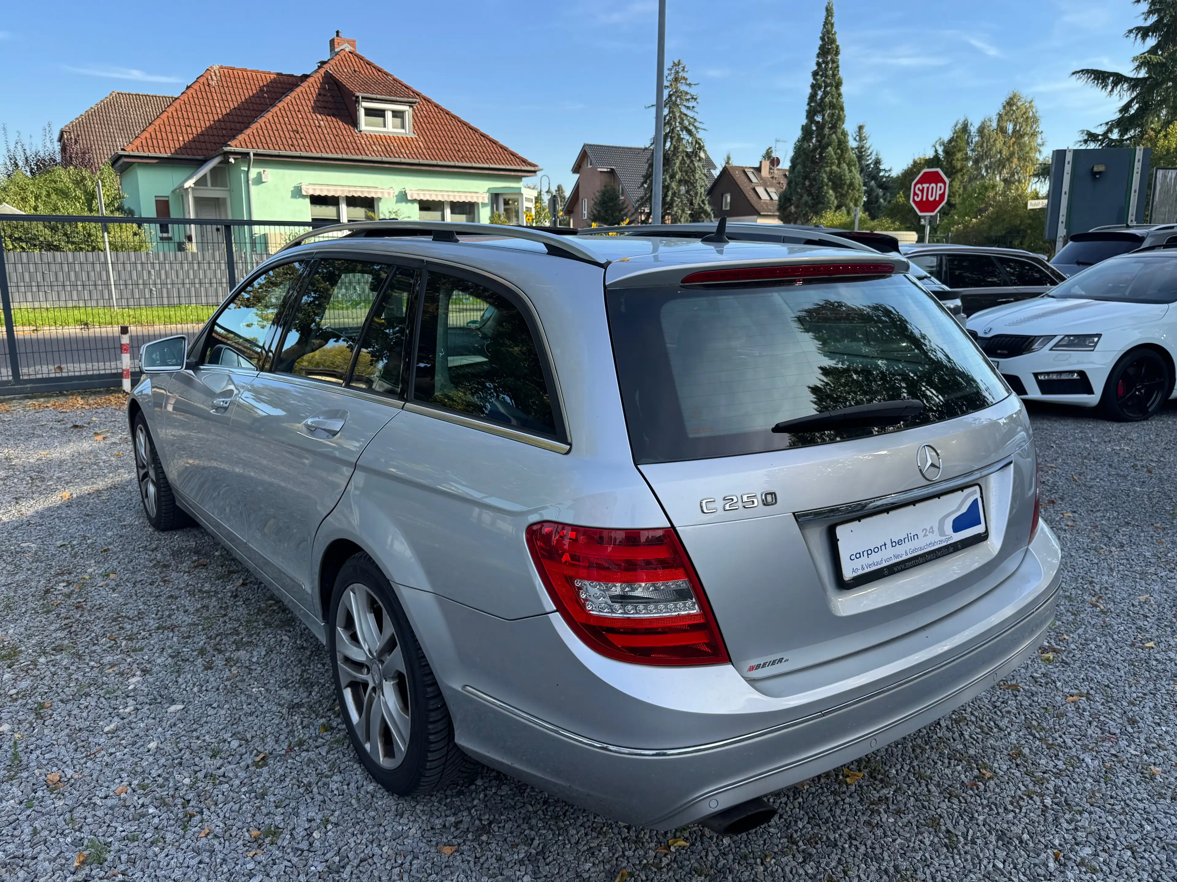 Mercedes-Benz C 250 C 250 CGI Avantgarde — photo 3