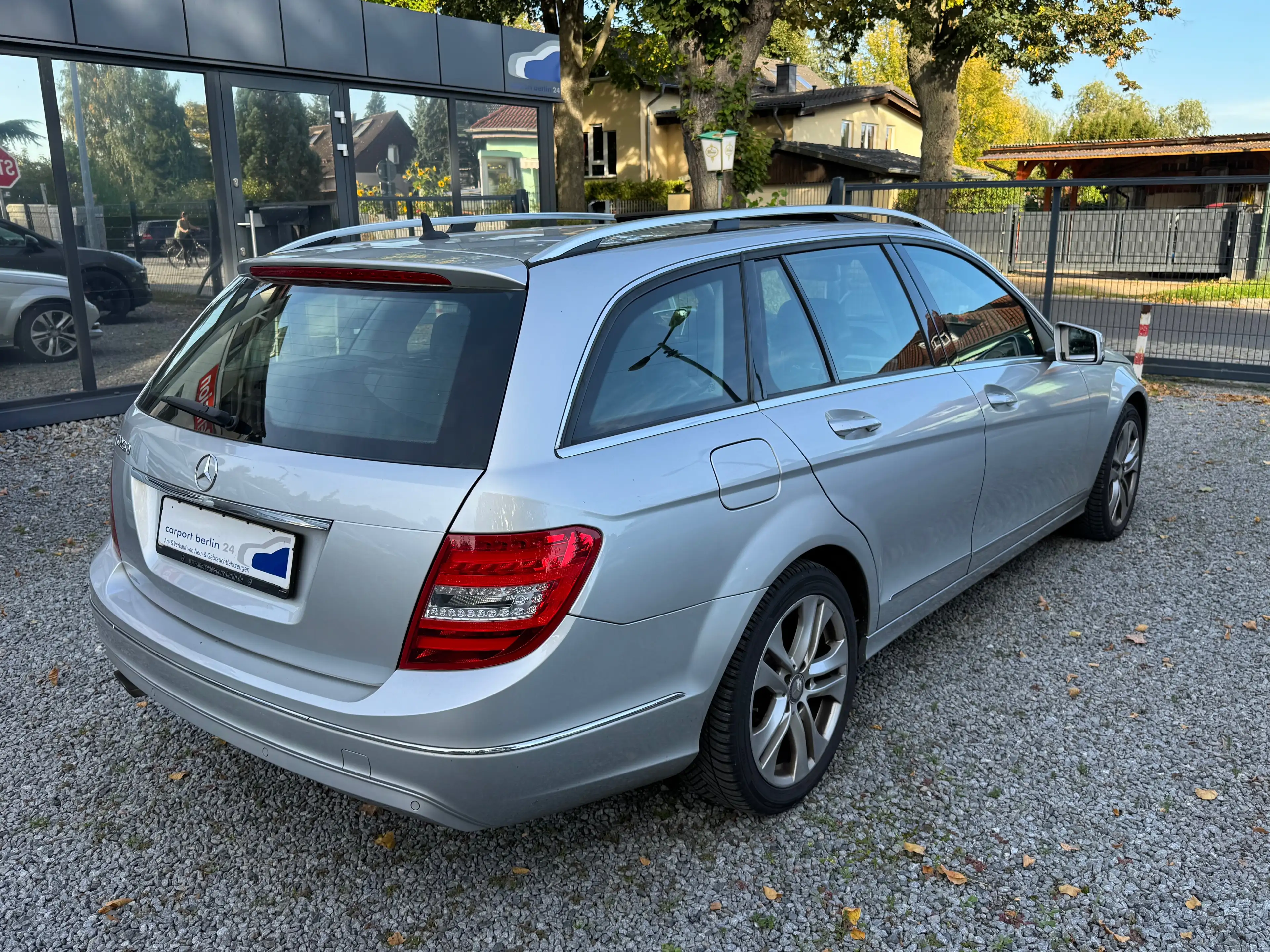 Mercedes-Benz C 250 C 250 CGI Avantgarde — photo 5