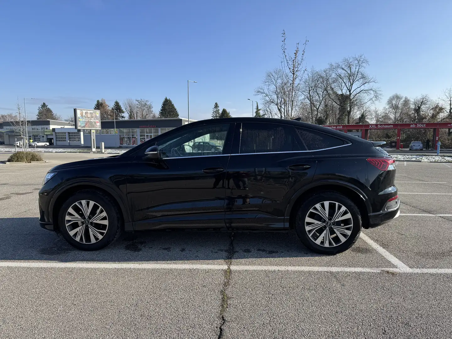 Audi Q4 e-tron 35 Sportback - 1