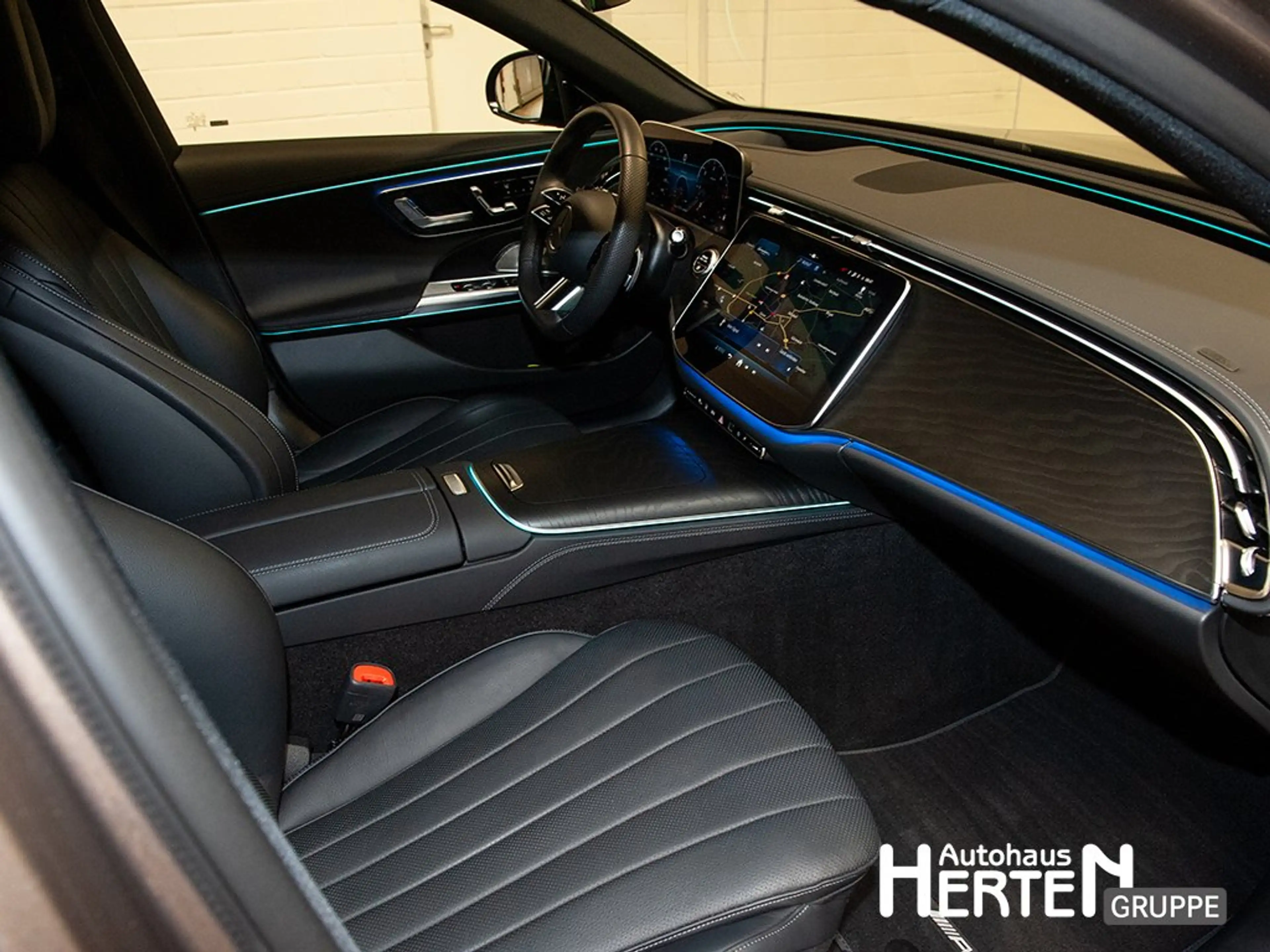 Mercedes-Benz E 450 d 4Matic AMG PREMIUM+NIGHT+HUD+DIGITAL+360 — photo 6