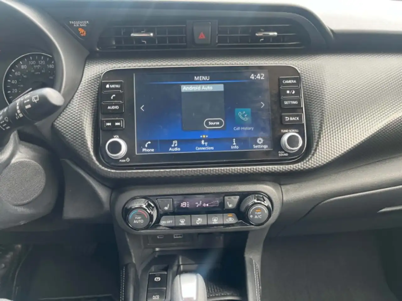 Nissan Kicks fotografie Nissan Kicks