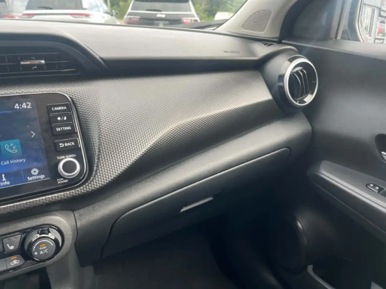 Nissan Kicks fotografie Nissan Kicks