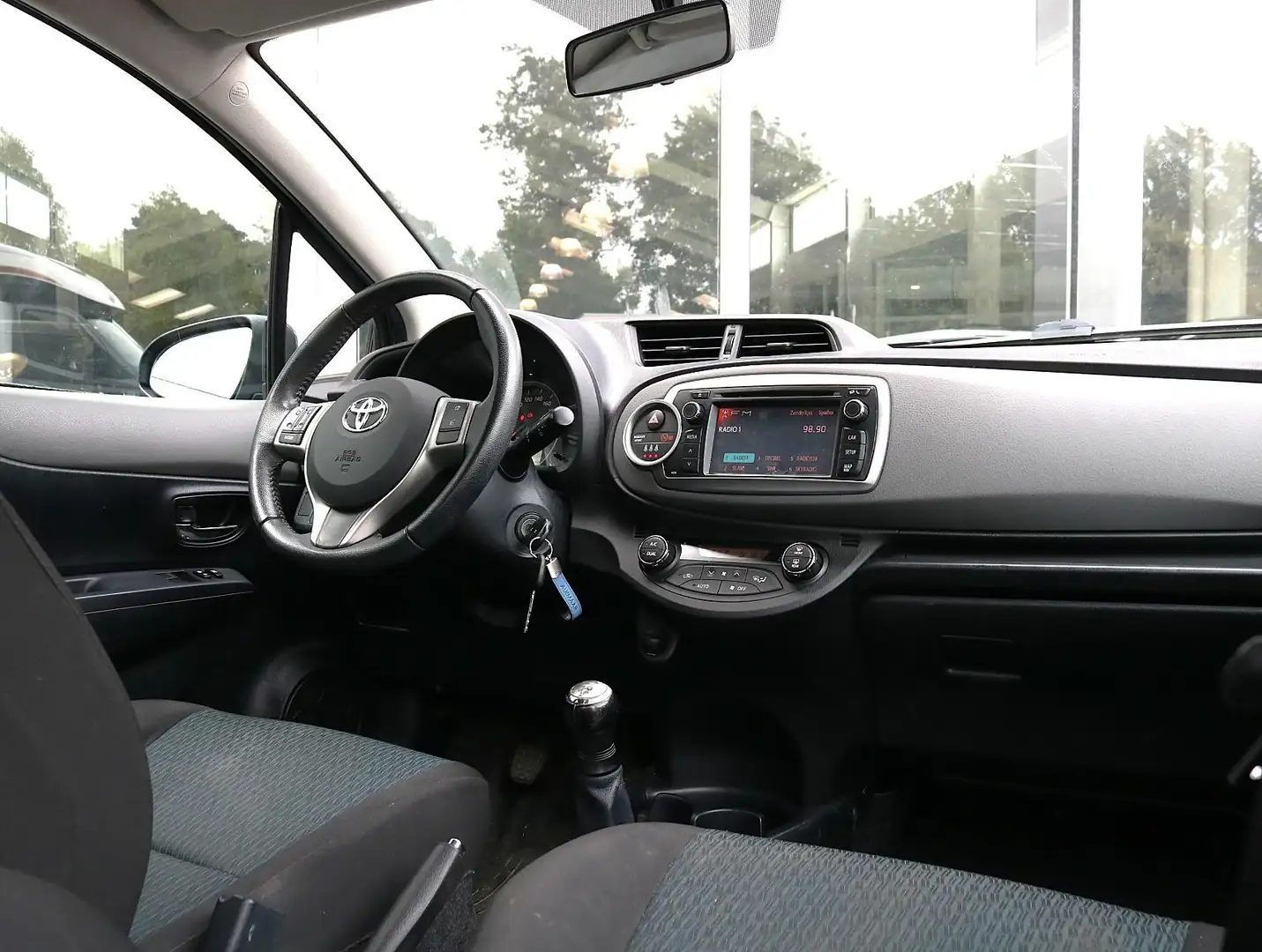 Toyota Yaris 1.0 VVT-i Aspiration Verde - 2