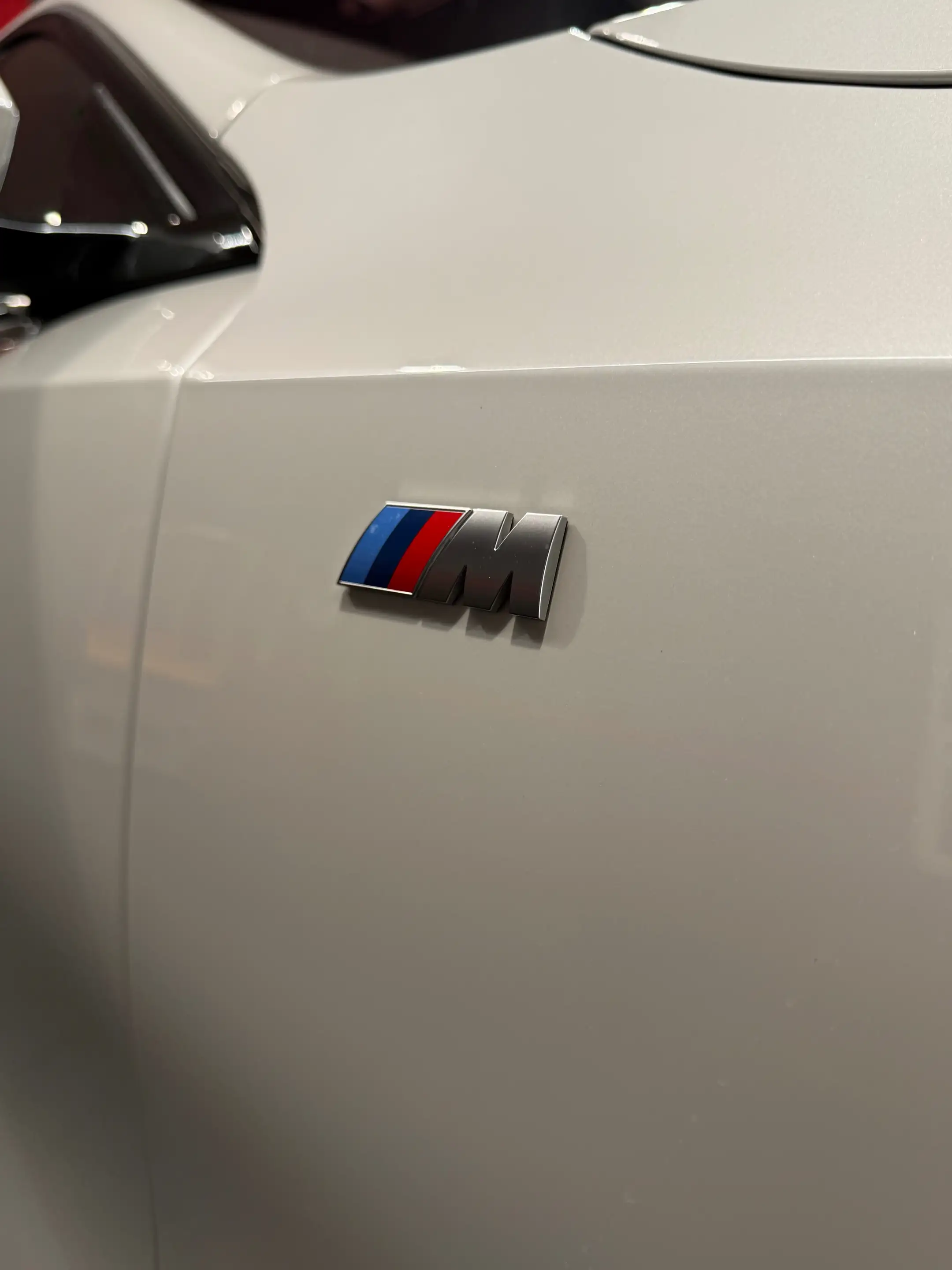 BMW i5 40 xDrive M Sport — photo 13
