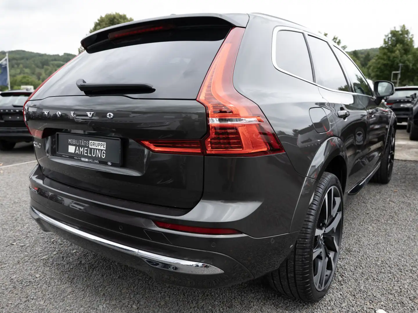 Volvo XC60 B4 D Plus Bright NAVI H/K LED PANO 360° Сірий - 2