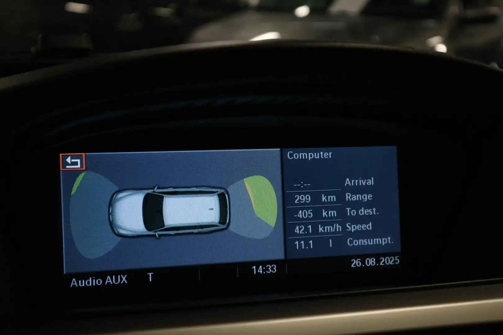 BMW 325 3-serie Touring 325i Executive AUT + PANO + LEER + Gris - 2