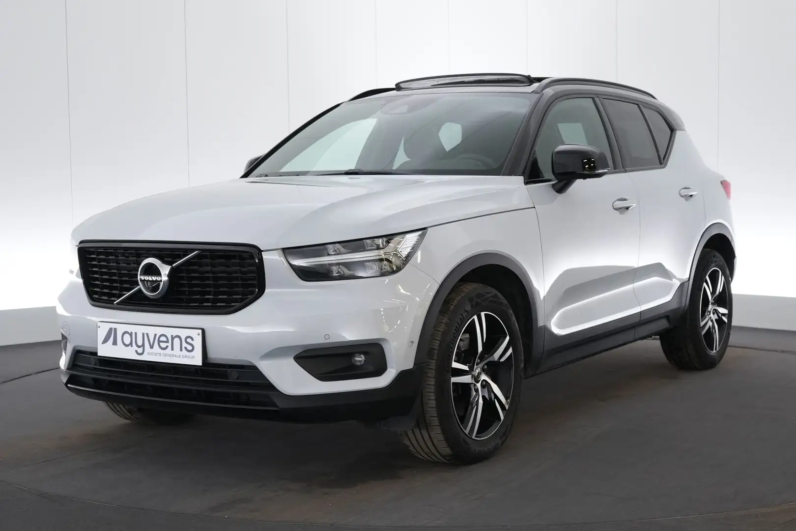 volvo xc40