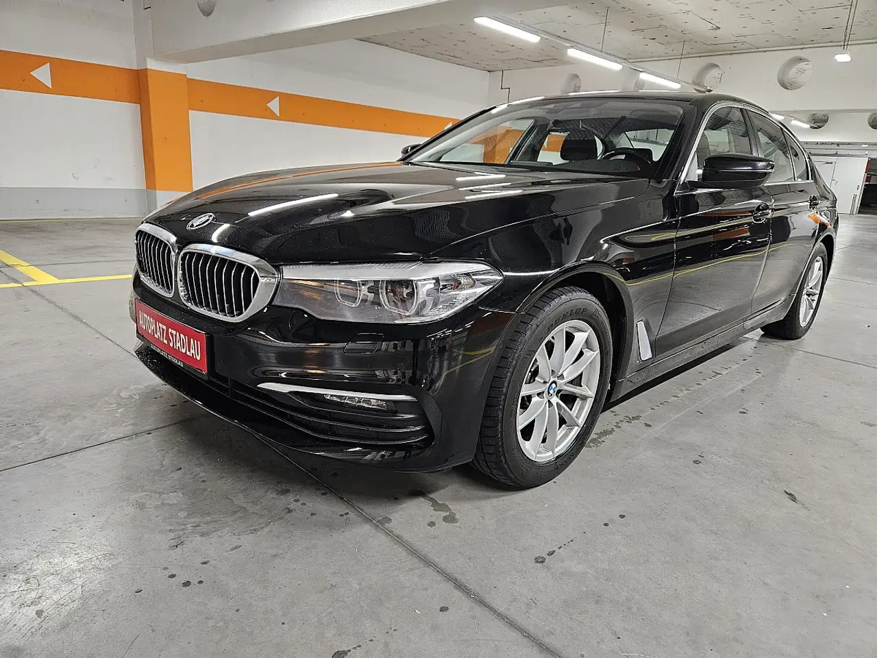 BMW 518