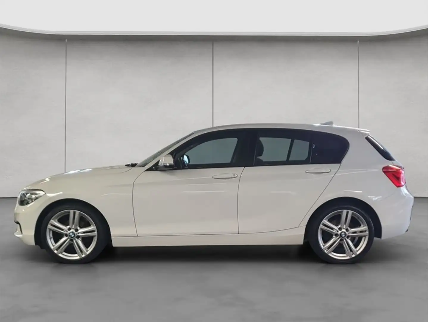 BMW 118 i Weiß - 2