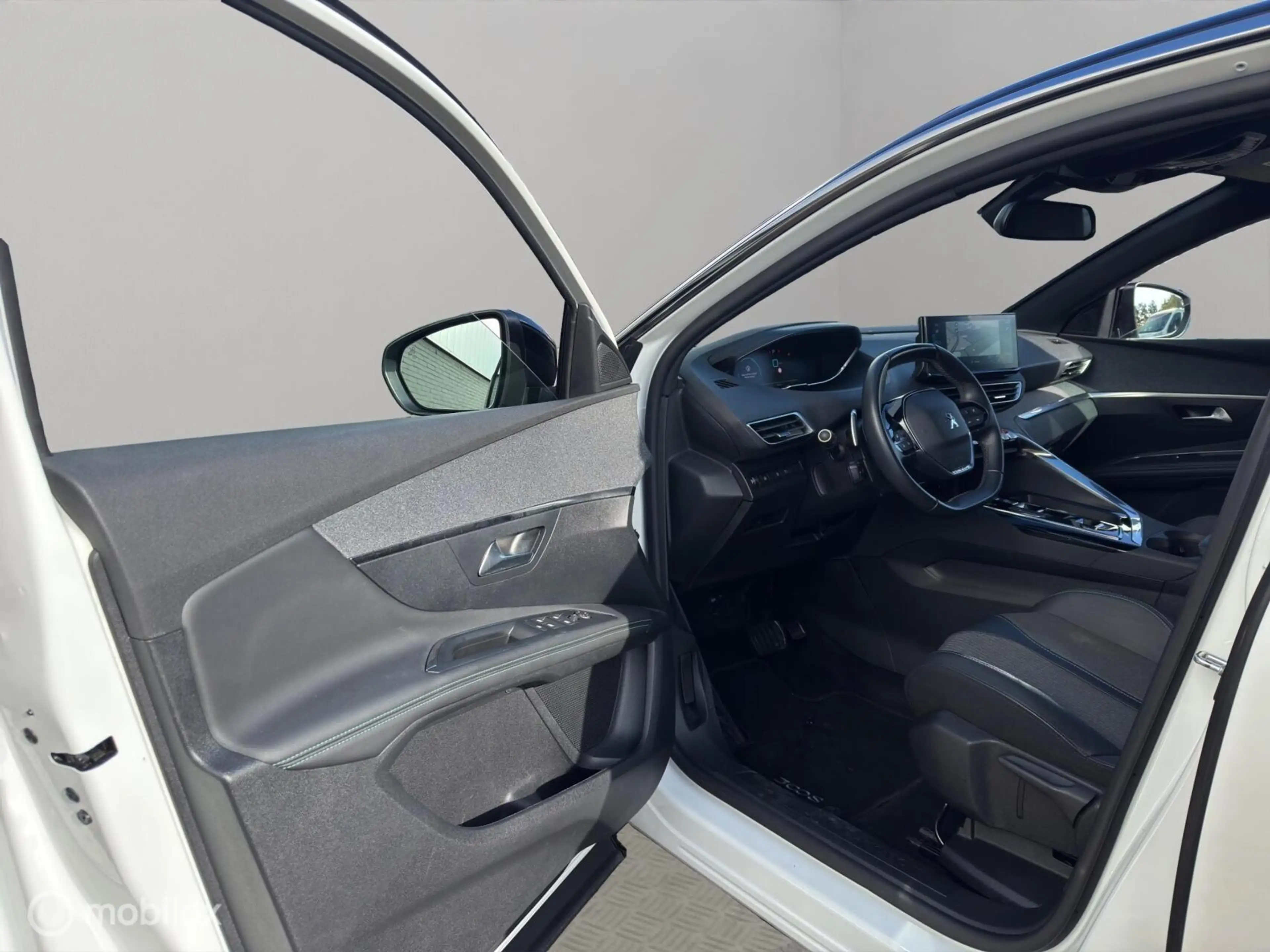 Peugeot 3008 1.6 HYbrid 180 Allure Pack Business All-in prijs — photo 11