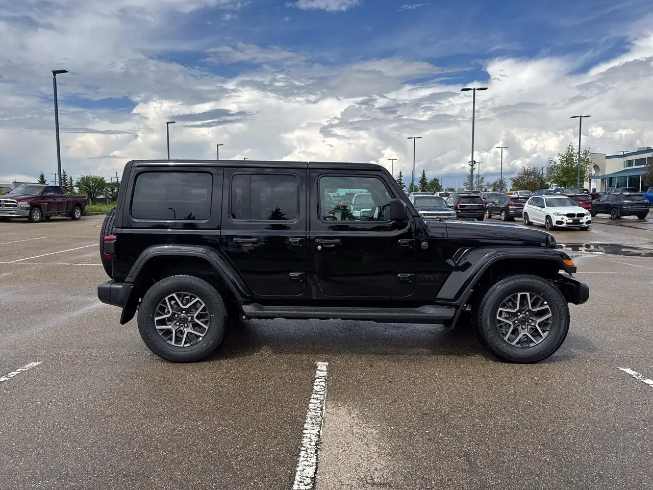 Jeep Wrangler photo Jeep Wrangler