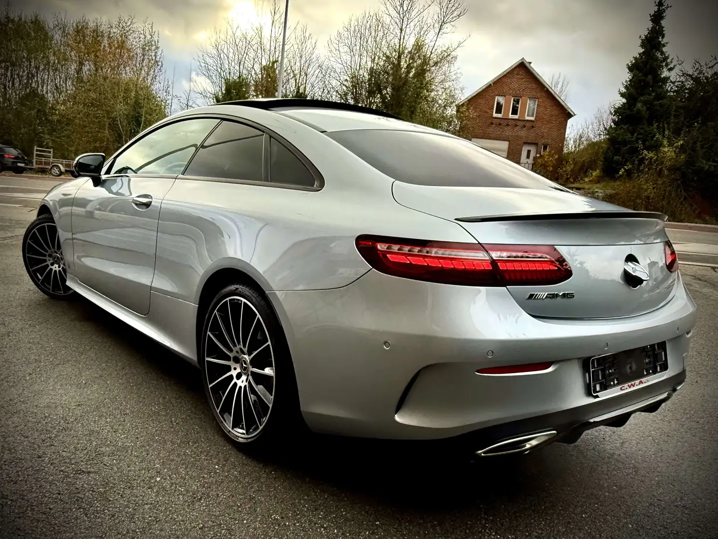 Mercedes-Benz E 200 Coupé E 200 Mild hybride  AMG PackFull opt Gris - 2