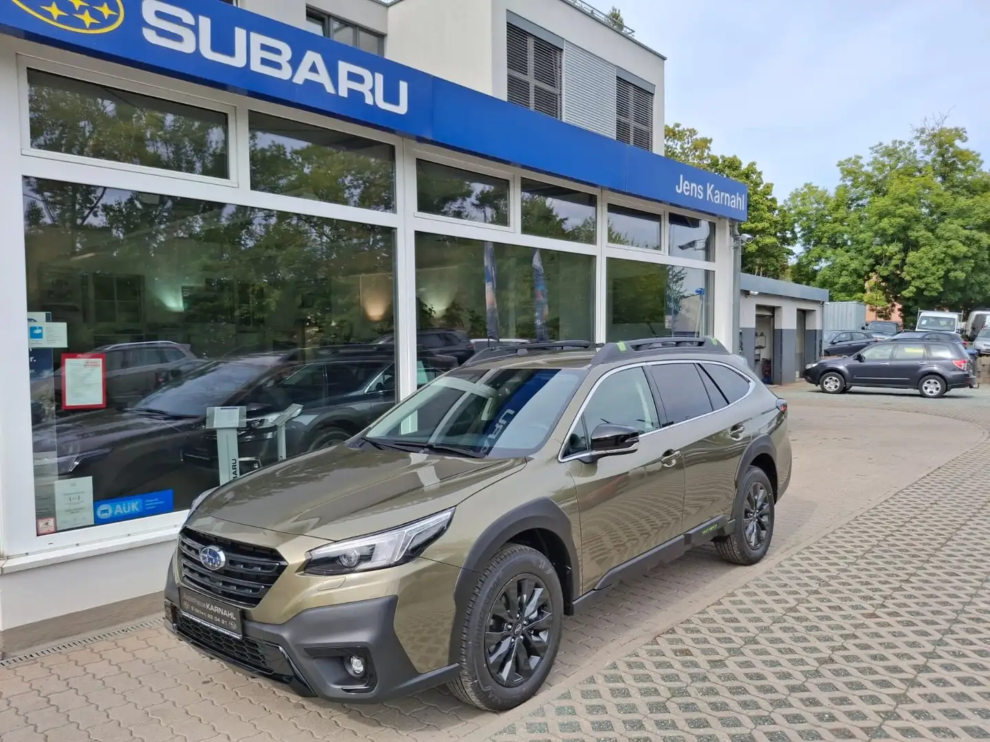 Subaru OUTBACK 2,5i Exclusive Cross Grün - 1