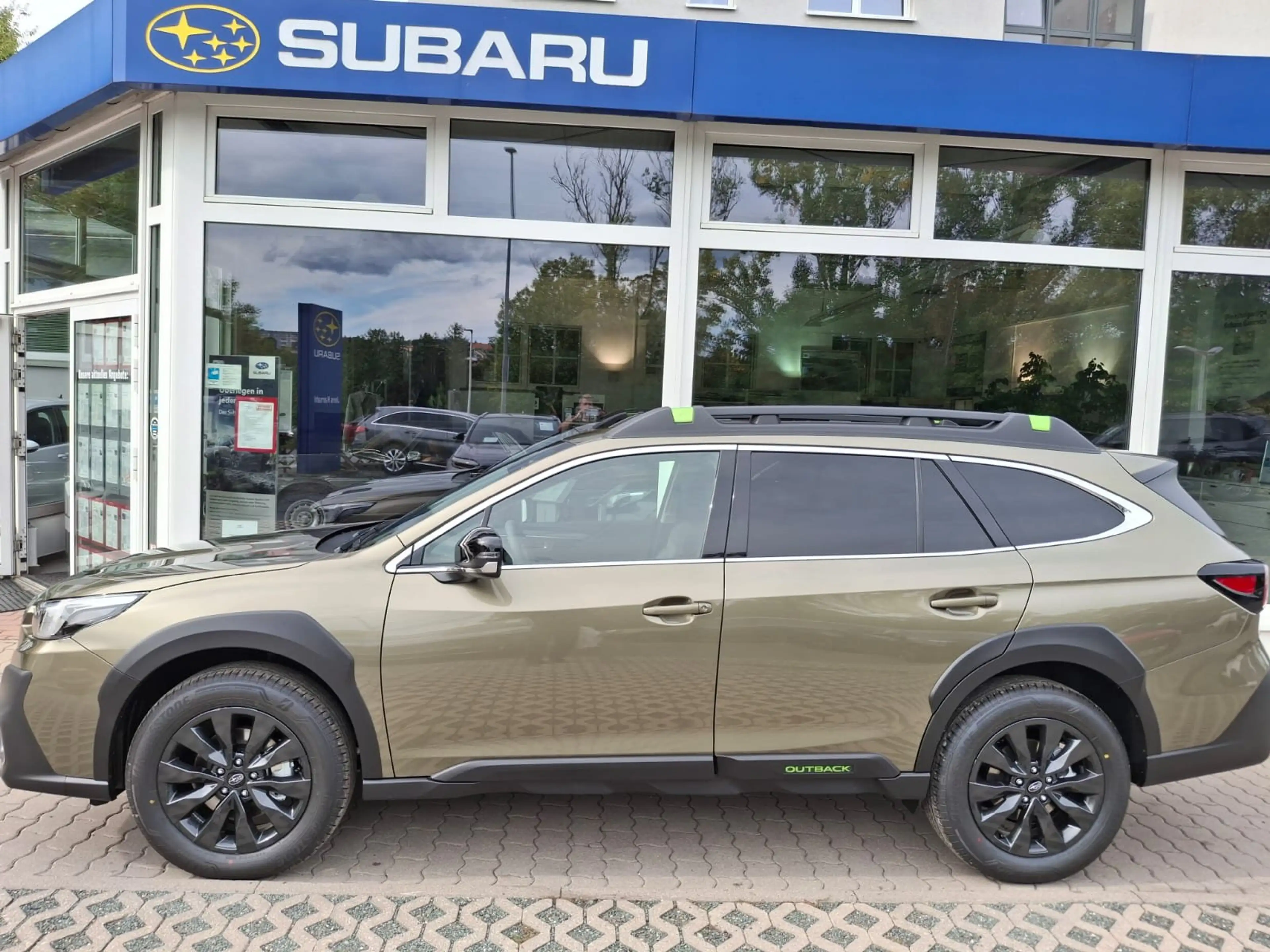 Subaru OUTBACK 2,5i Exclusive Cross — photo 3