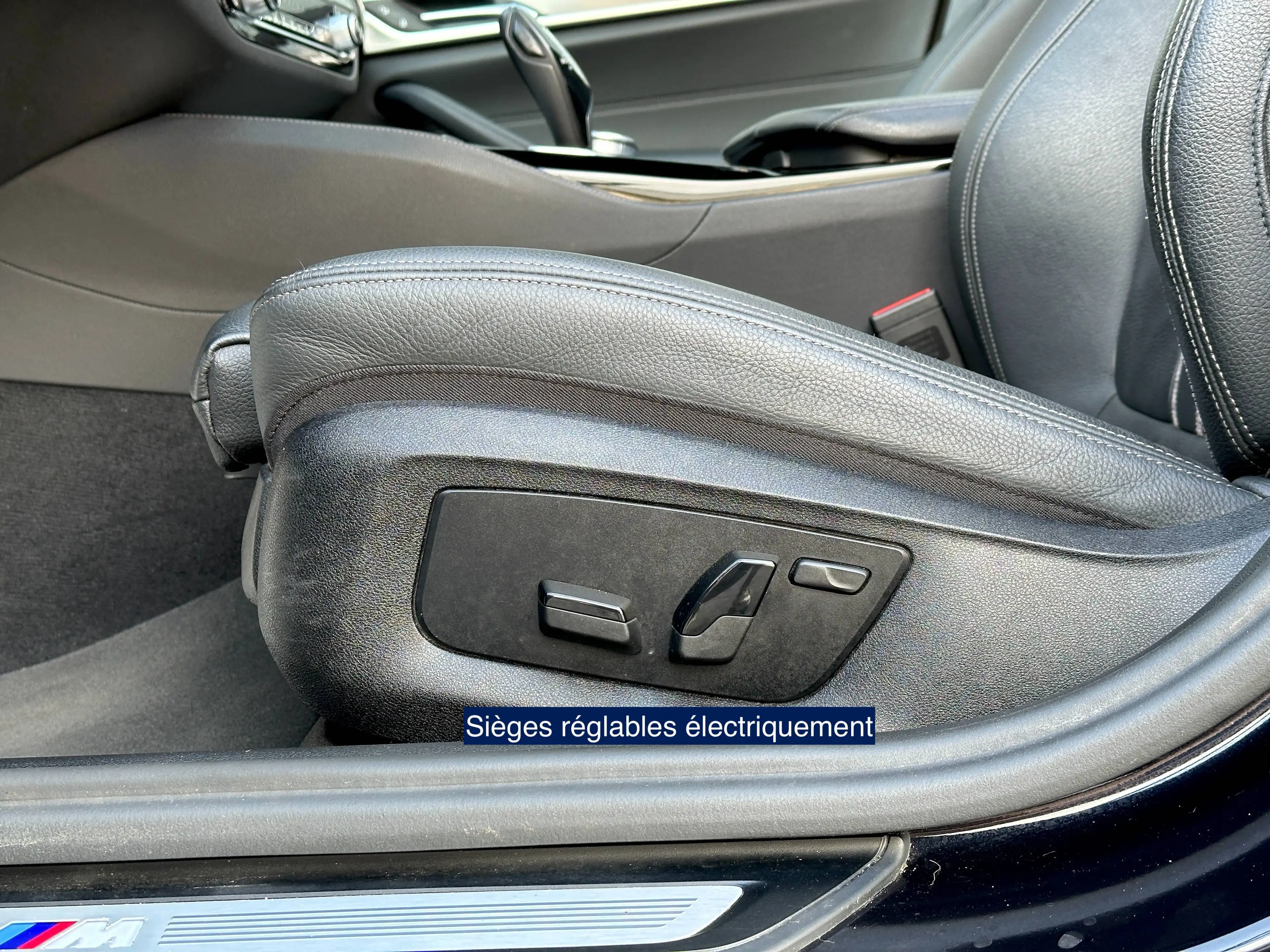 BMW 518 dA 2.0 / M Sport / LED / Toit pano. / Att. remorque — photo 10