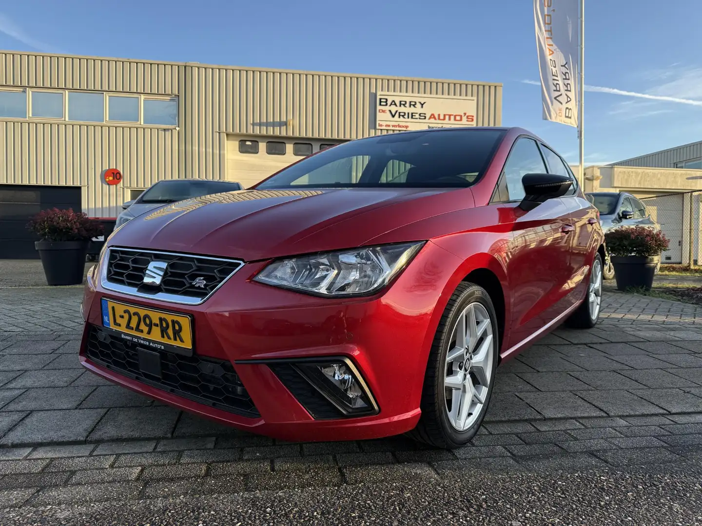 SEAT Ibiza 1.0 TSI FR Business Intense | Apple Carplay | Acht Rot - 1