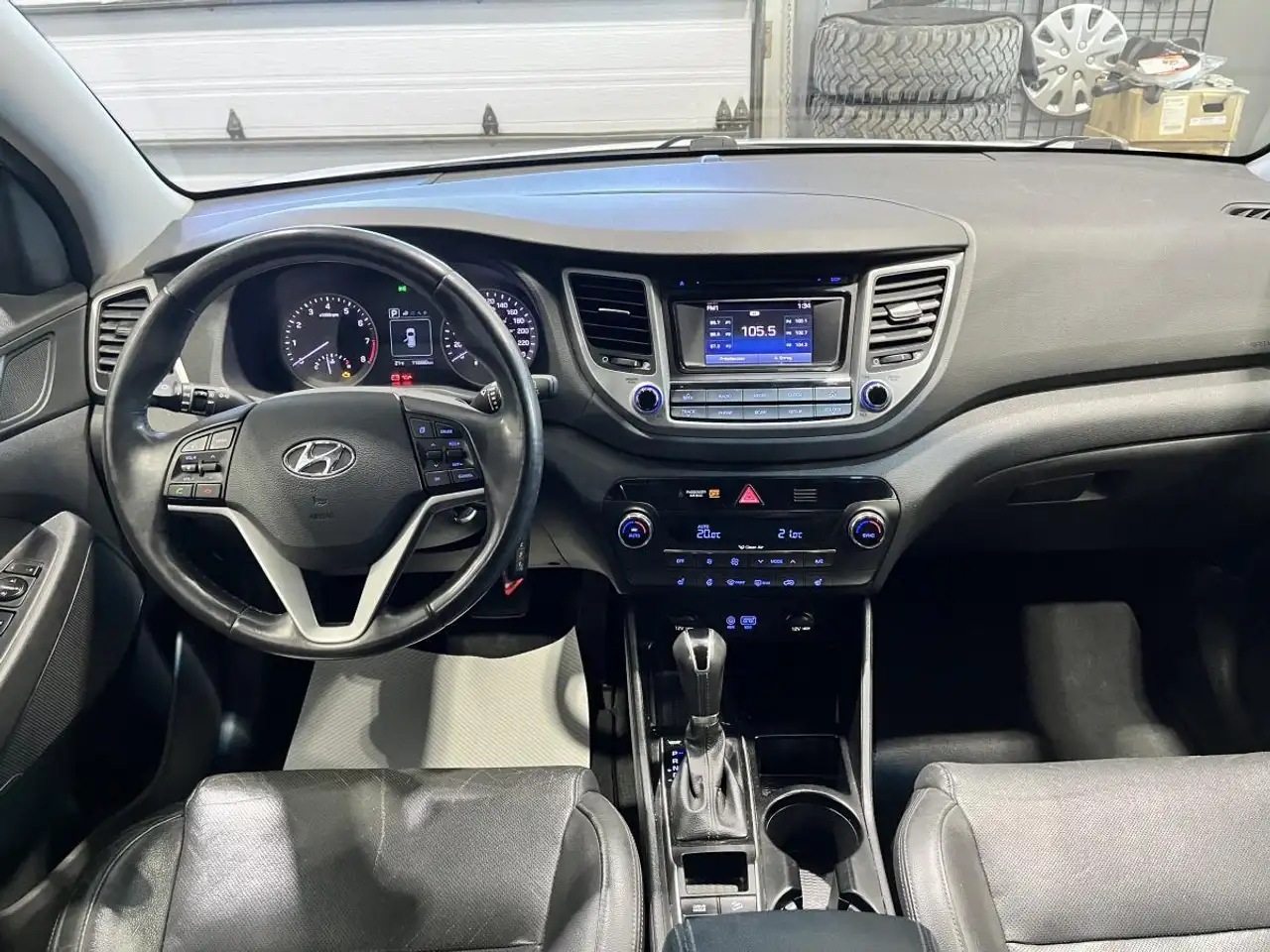 Hyundai TUCSON снимка Hyundai TUCSON