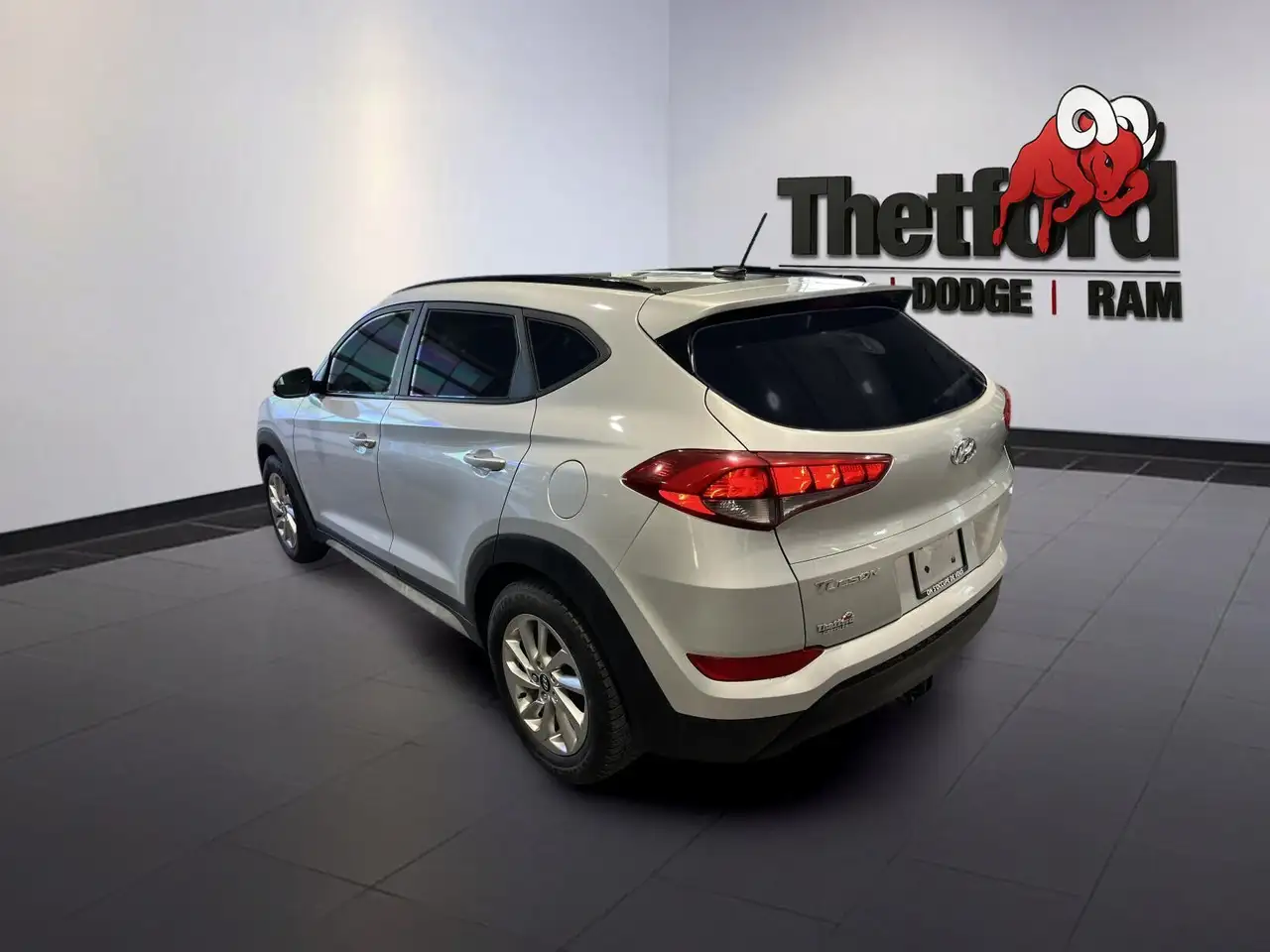 Hyundai TUCSON снимка Hyundai TUCSON
