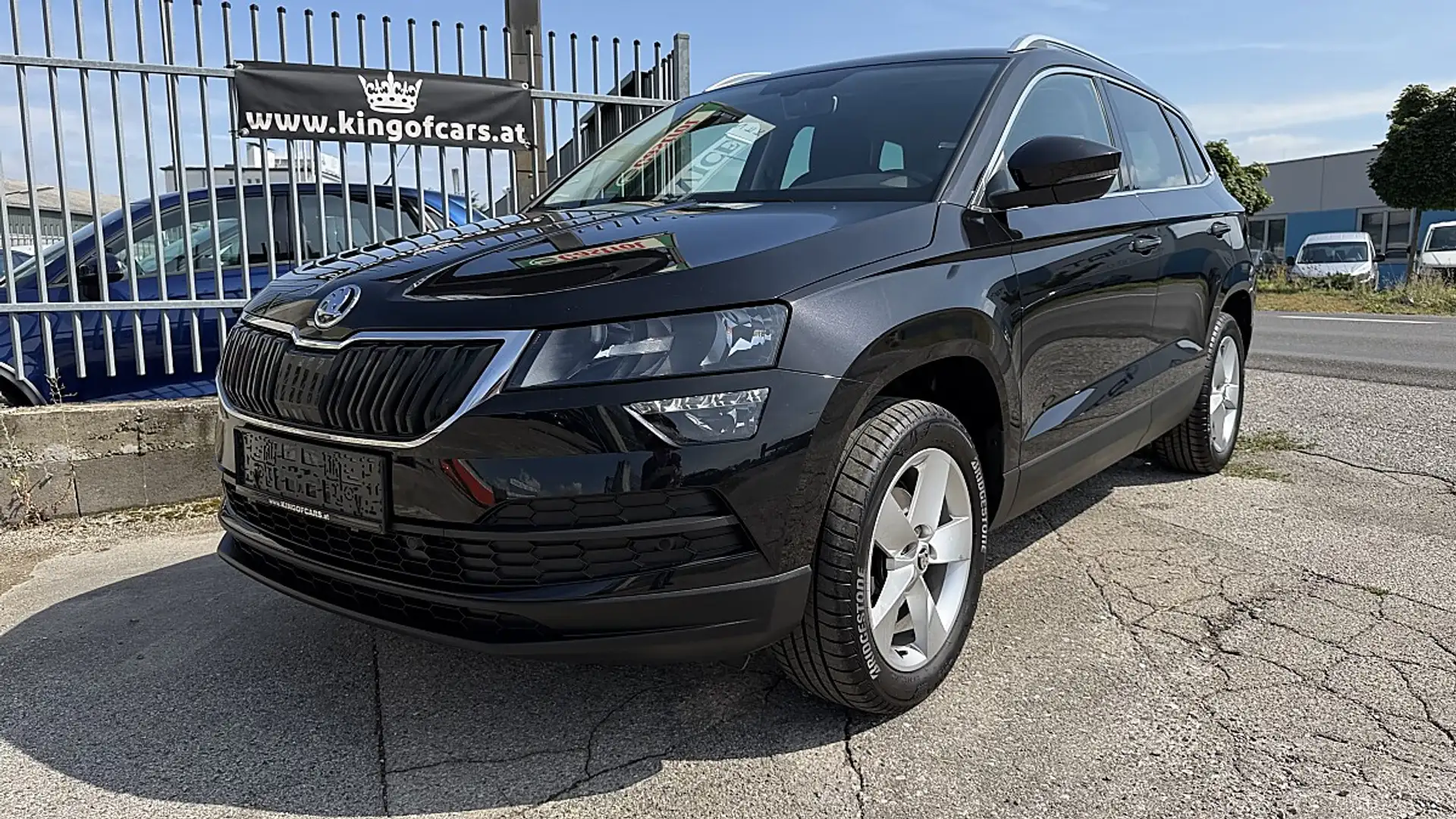 Skoda Karoq 1,5 TSI DSG, 1.Besitz, ARBÖ Kauftest Schwarz - 1