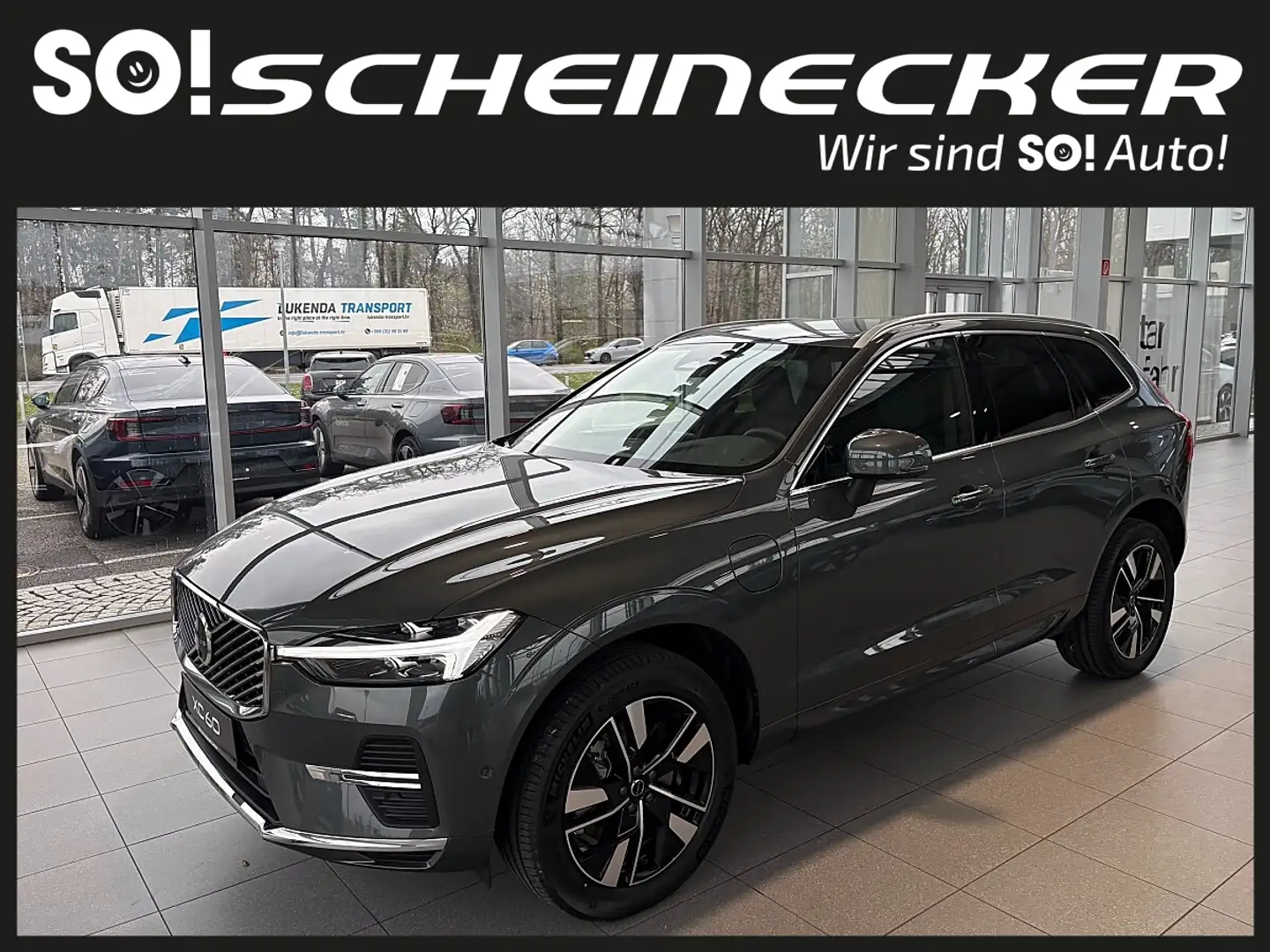 Volvo XC60 T6 AWD PHEV 18,8kWh Plus Bright Aut. Grün - 2