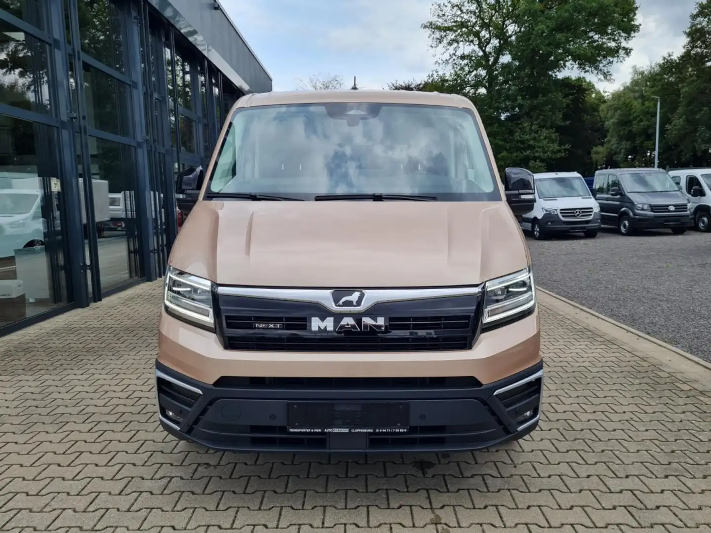 MAN TGE 3.180 TDi Kombi 9 Sitzer LED LM KAMERA Sonderu Gold - 2