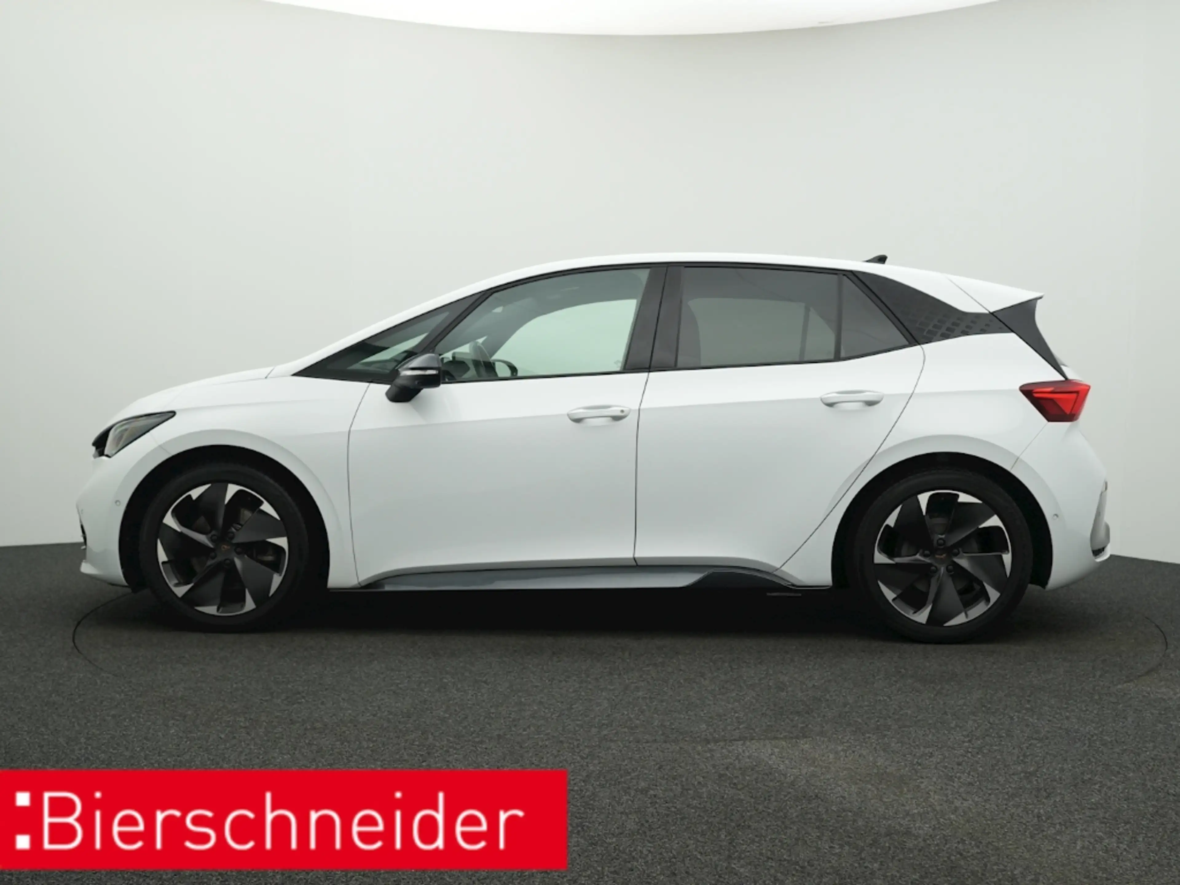CUPRA Born 82 KwH BEATS TECH-M DINAMICA NAVI ACC KAMERA — photo 2