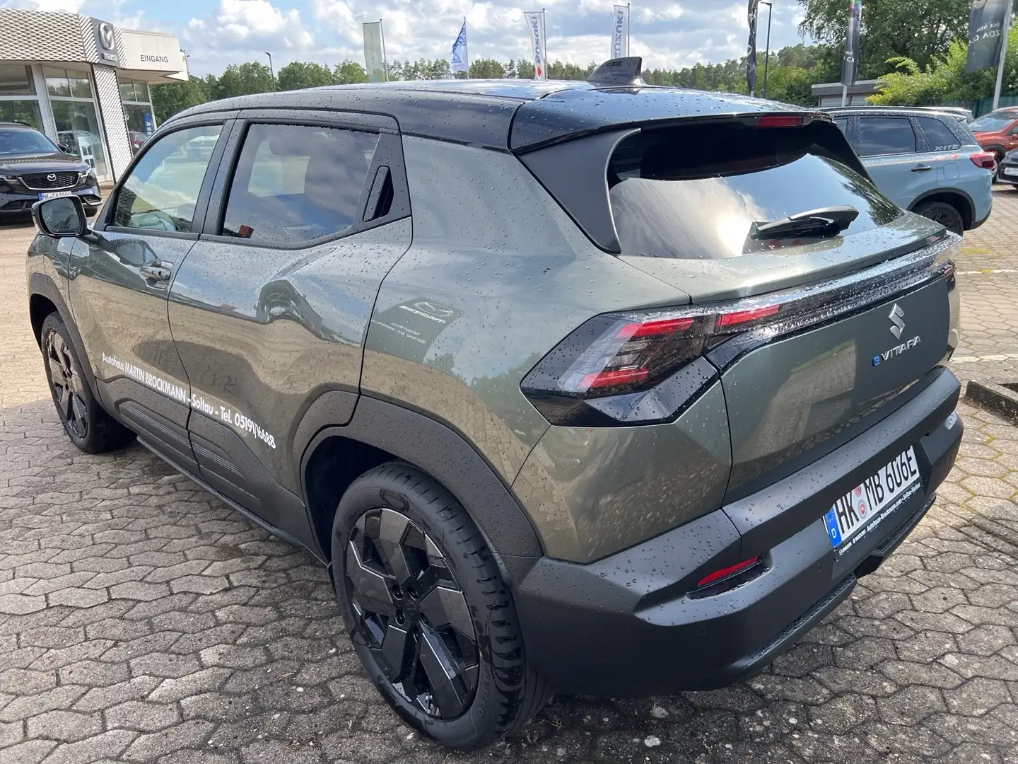 Suzuki Sonstige e VITARA Comfort + 61kWh 174PS Grün - 2