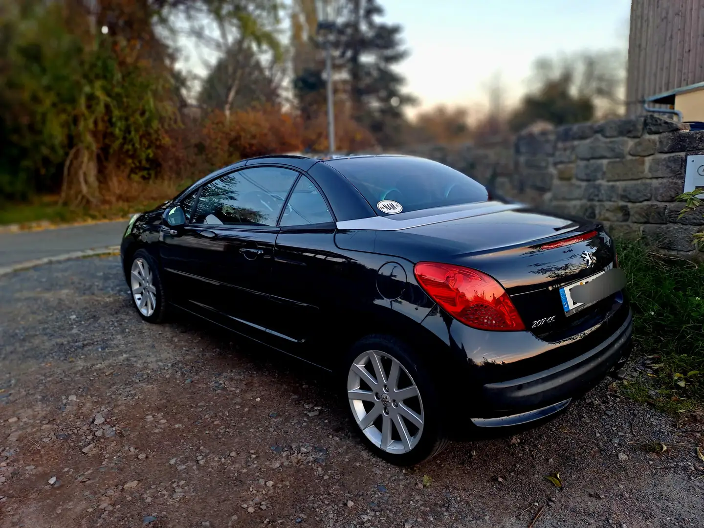 Peugeot 207 207 CC CC 150 THP Roland Garros Schwarz - 2