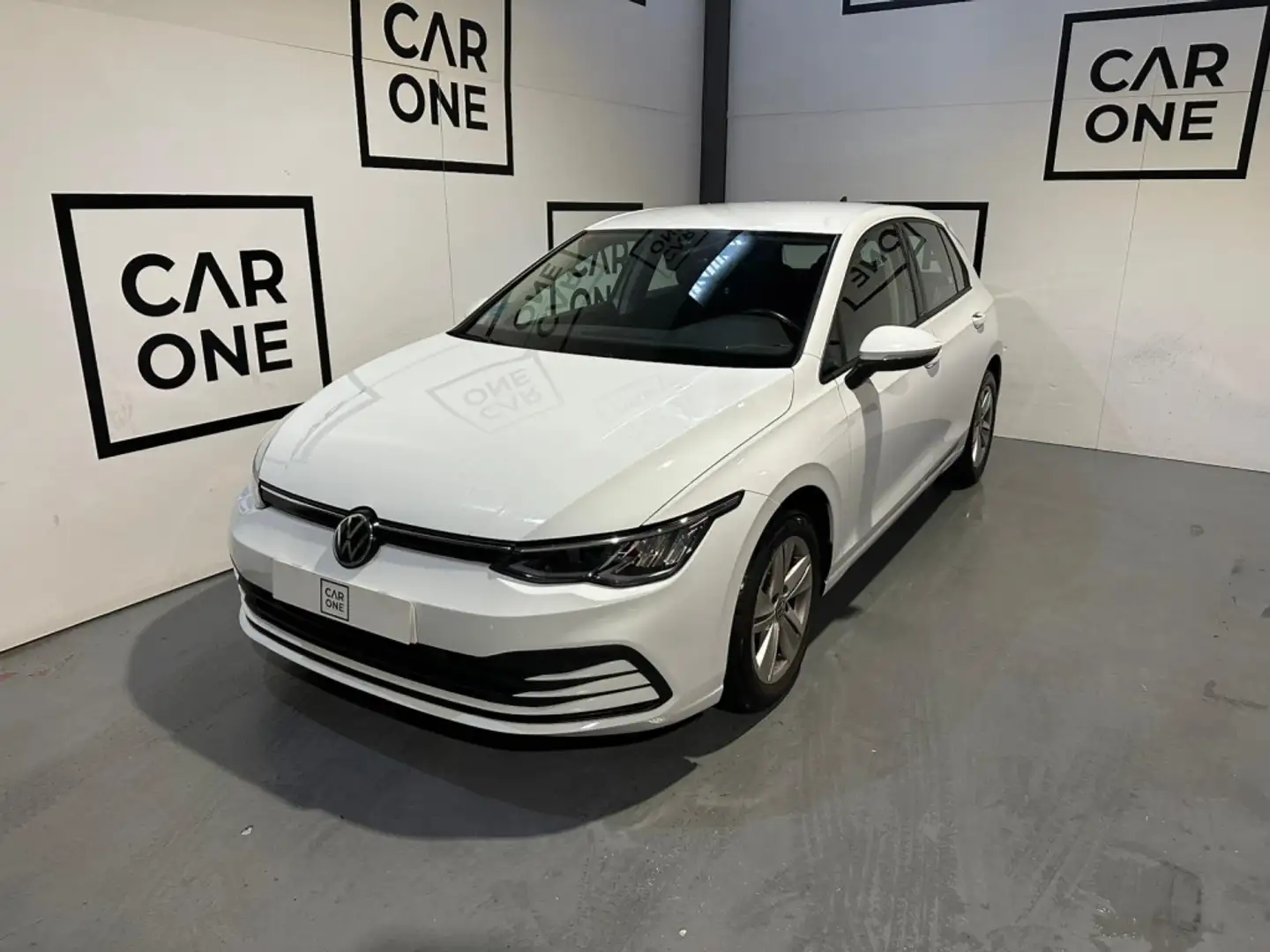 Volkswagen Golf 2.0TDI 85kW Weiß - 1