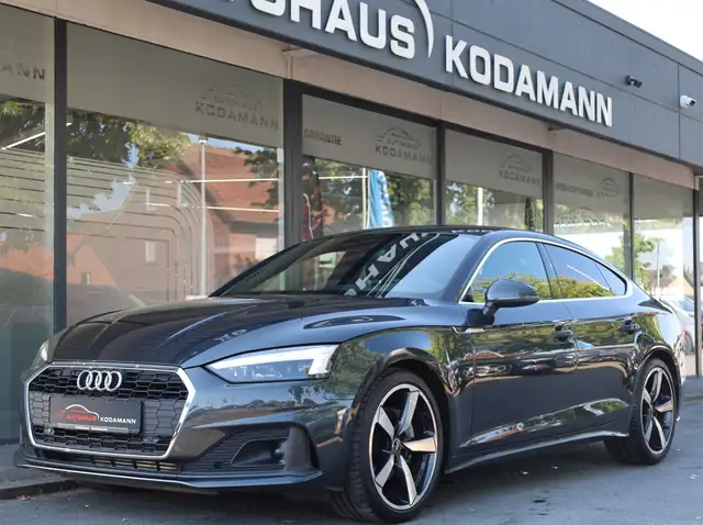 Audi A5 view 6