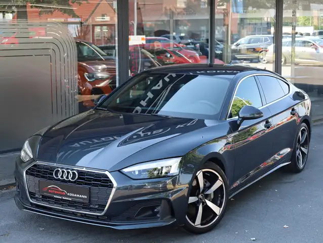 Audi A5 view 2