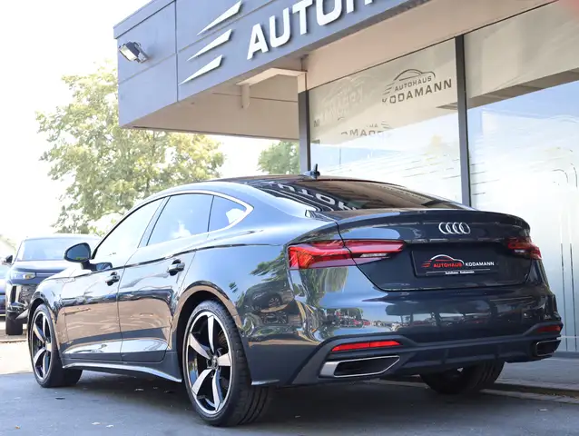 Audi A5 view 8