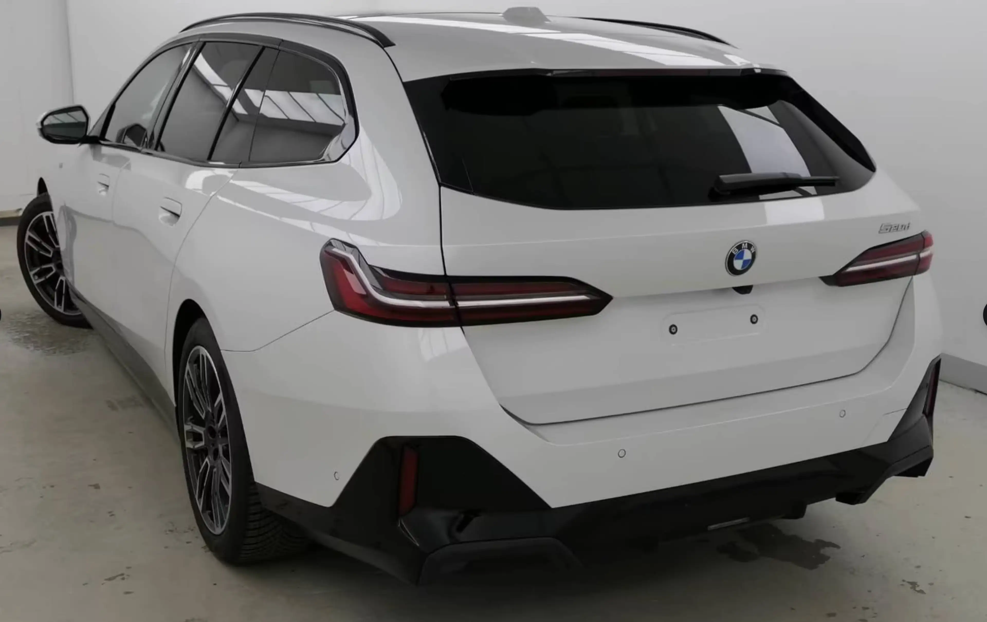 BMW 520 520 d M Sport — photo 3