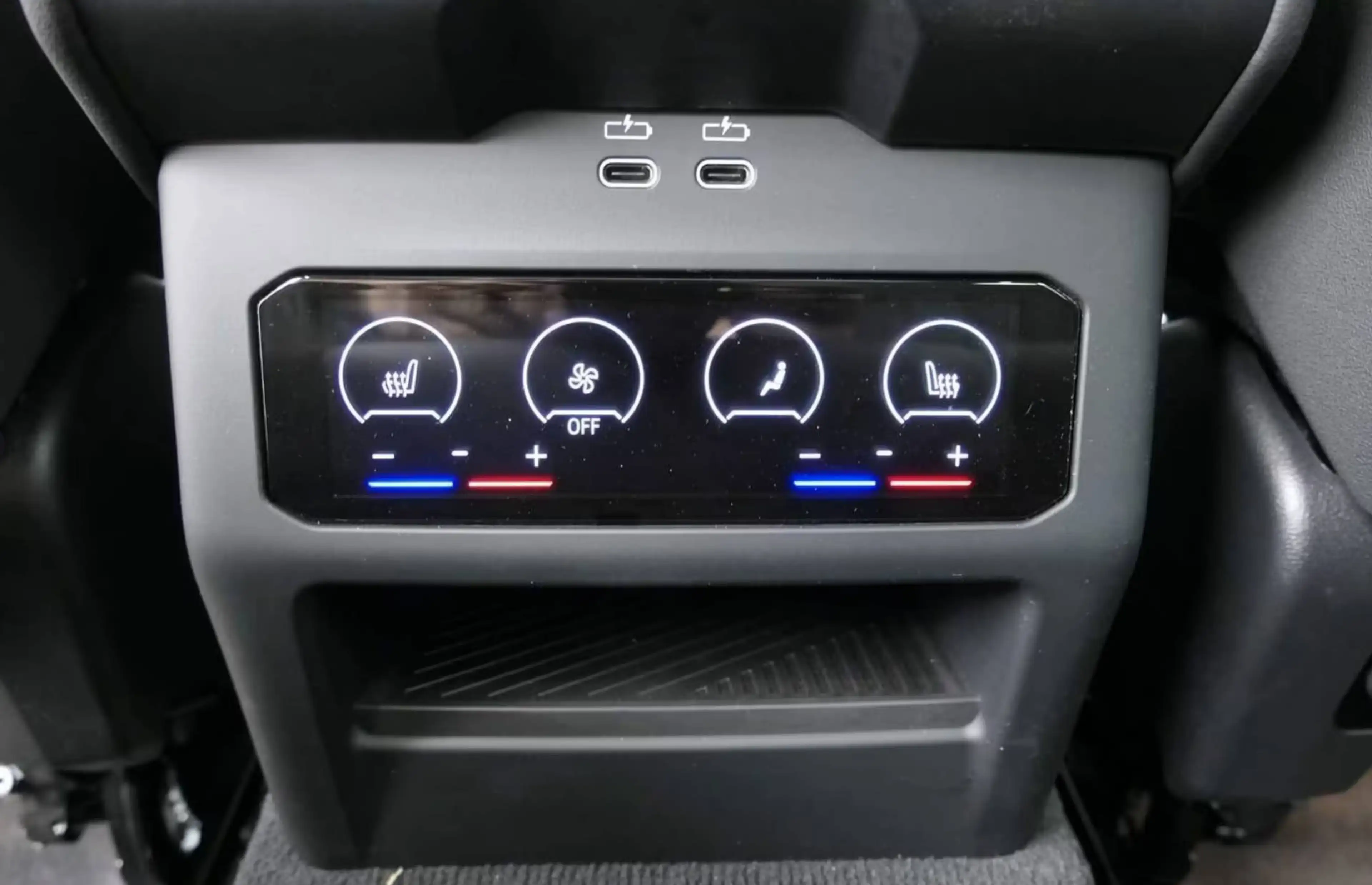 BMW 520 520 d M Sport — photo 15