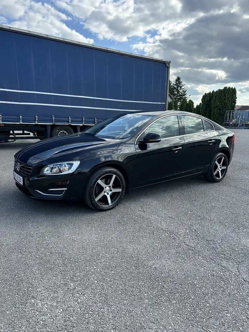 Volvo S60 D2 Summum Geartronic - 1