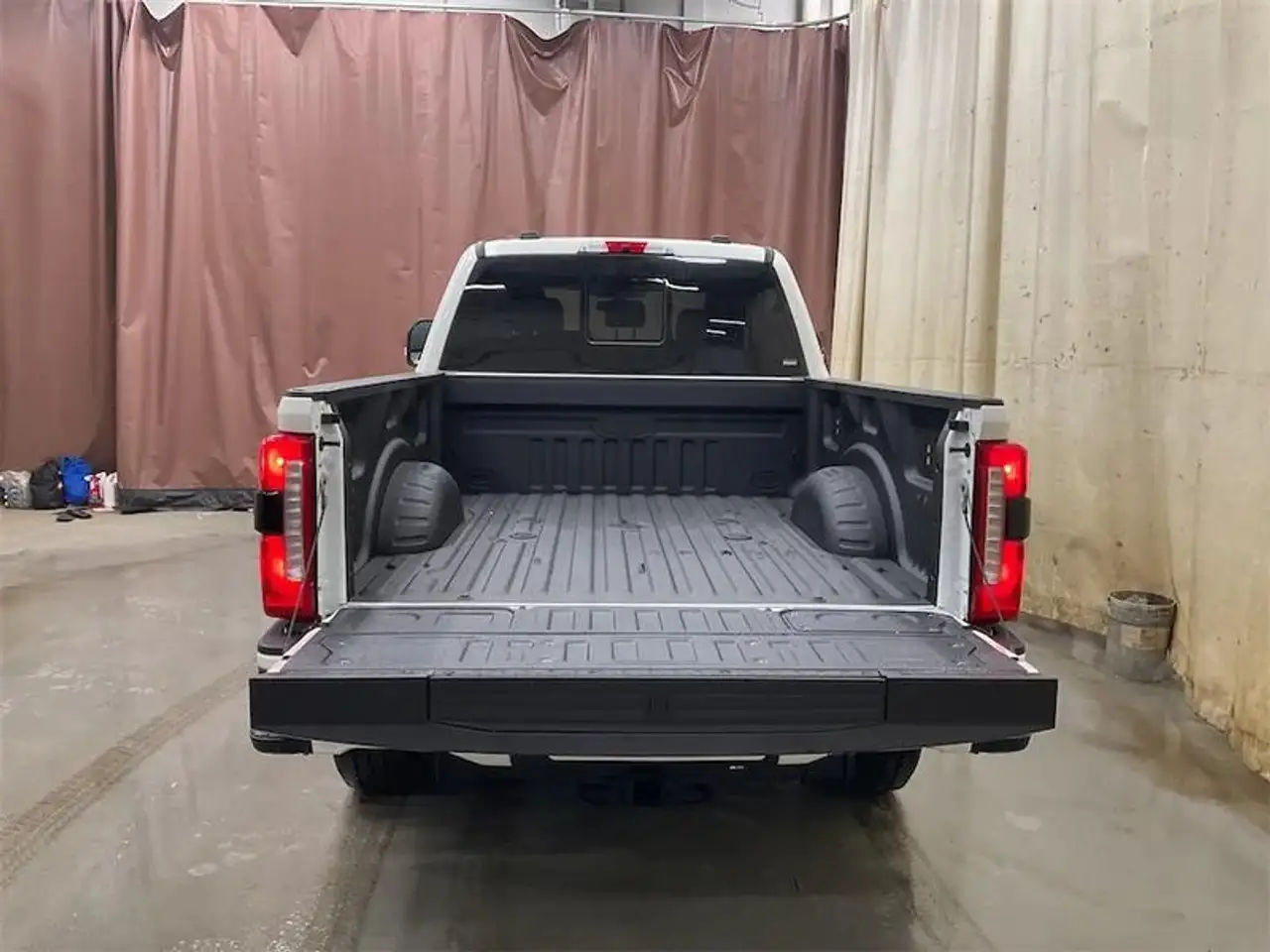 Ford F 350 снимка Ford F 350
