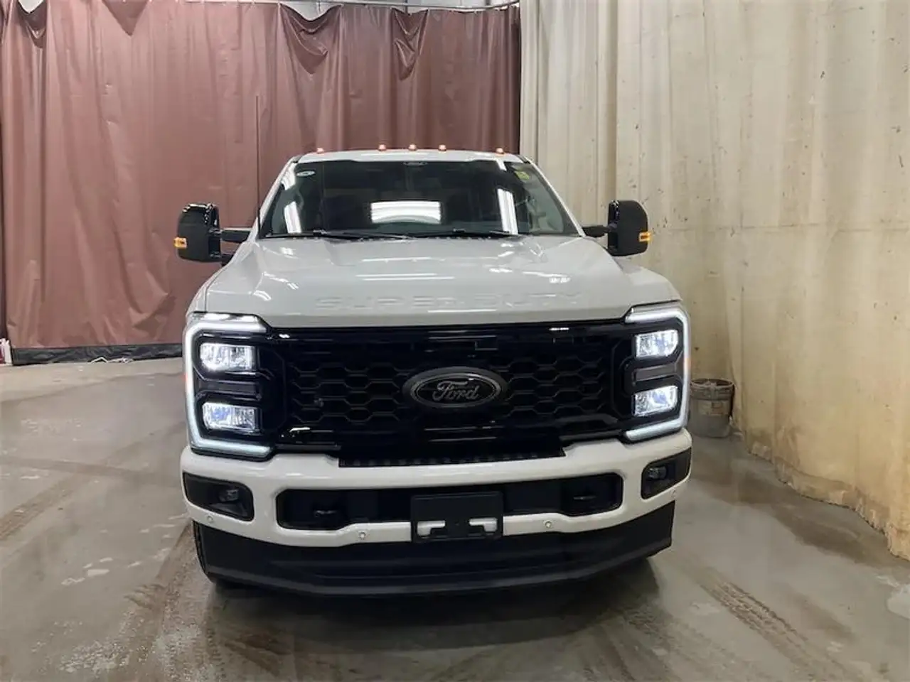 Ford F 350 снимка Ford F 350