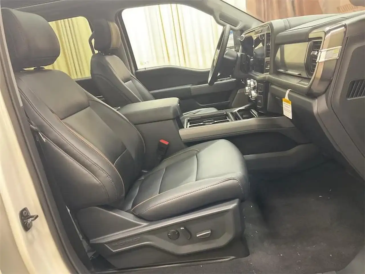 Ford F 350 снимка Ford F 350