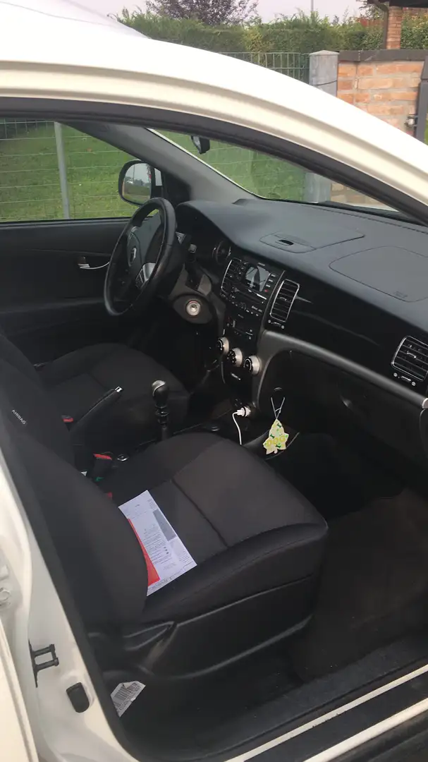 SsangYong Korando Korando III 20112.0 C Gpl 2wd Білий - 2