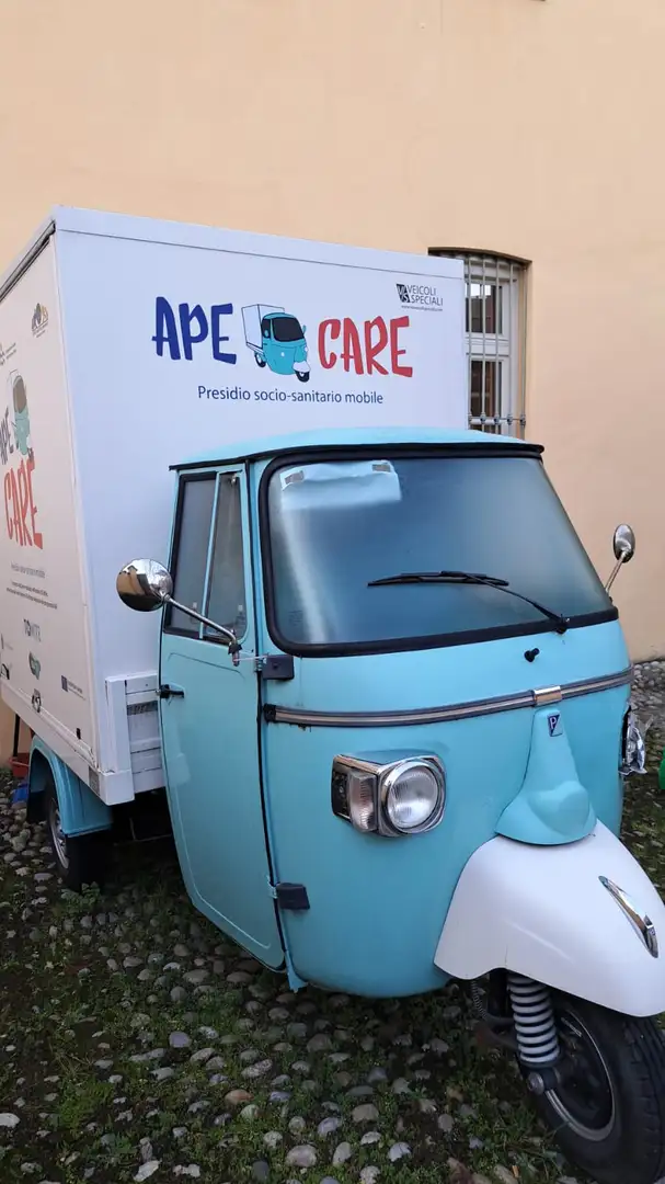 Piaggio Ape Classic Blau - 2