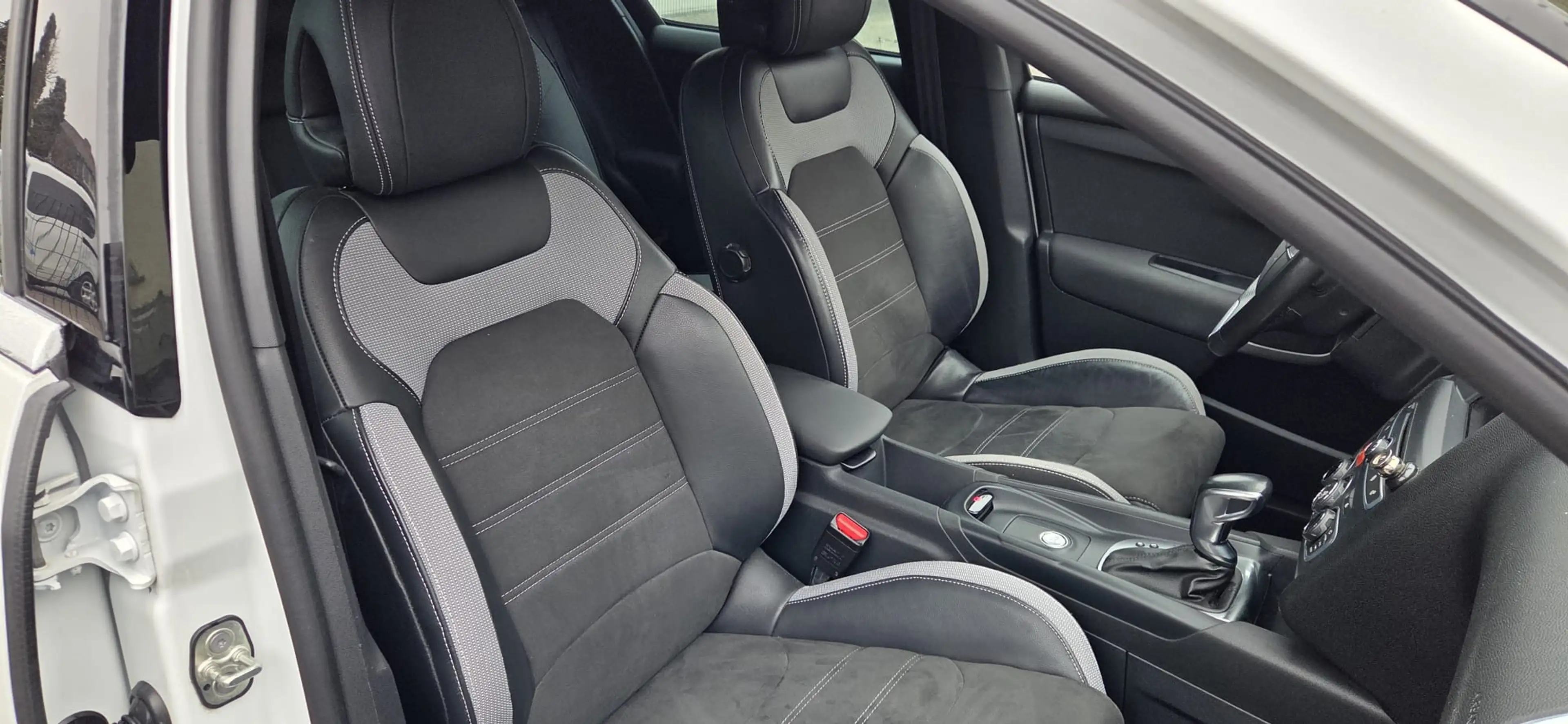 DS Automobiles DS 4 Basis — photo 13