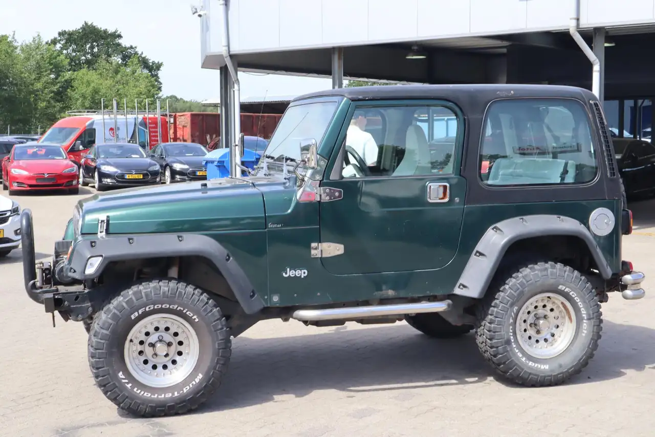 Jeep Wrangler 4.0i Hardtop | 6-cil | Lier | Trekhaak, foto 5