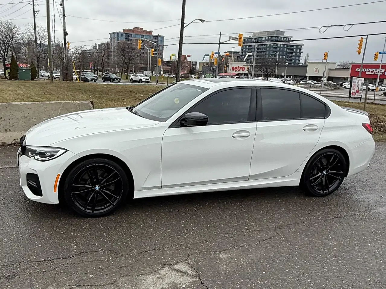 BMW 3 Series photo BMW 3 Series