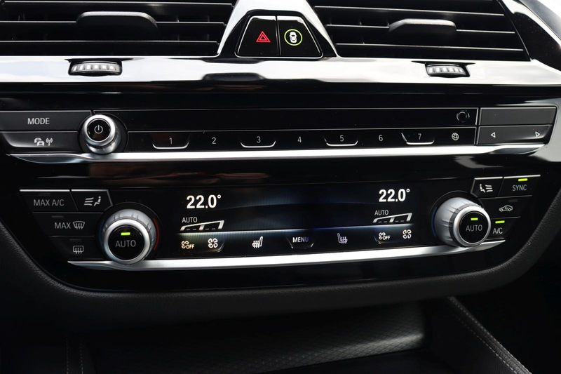 BMW 530 d xDrive M Sport ++AHK+STANDHEIZUNG+KAMERA++ — photo 11