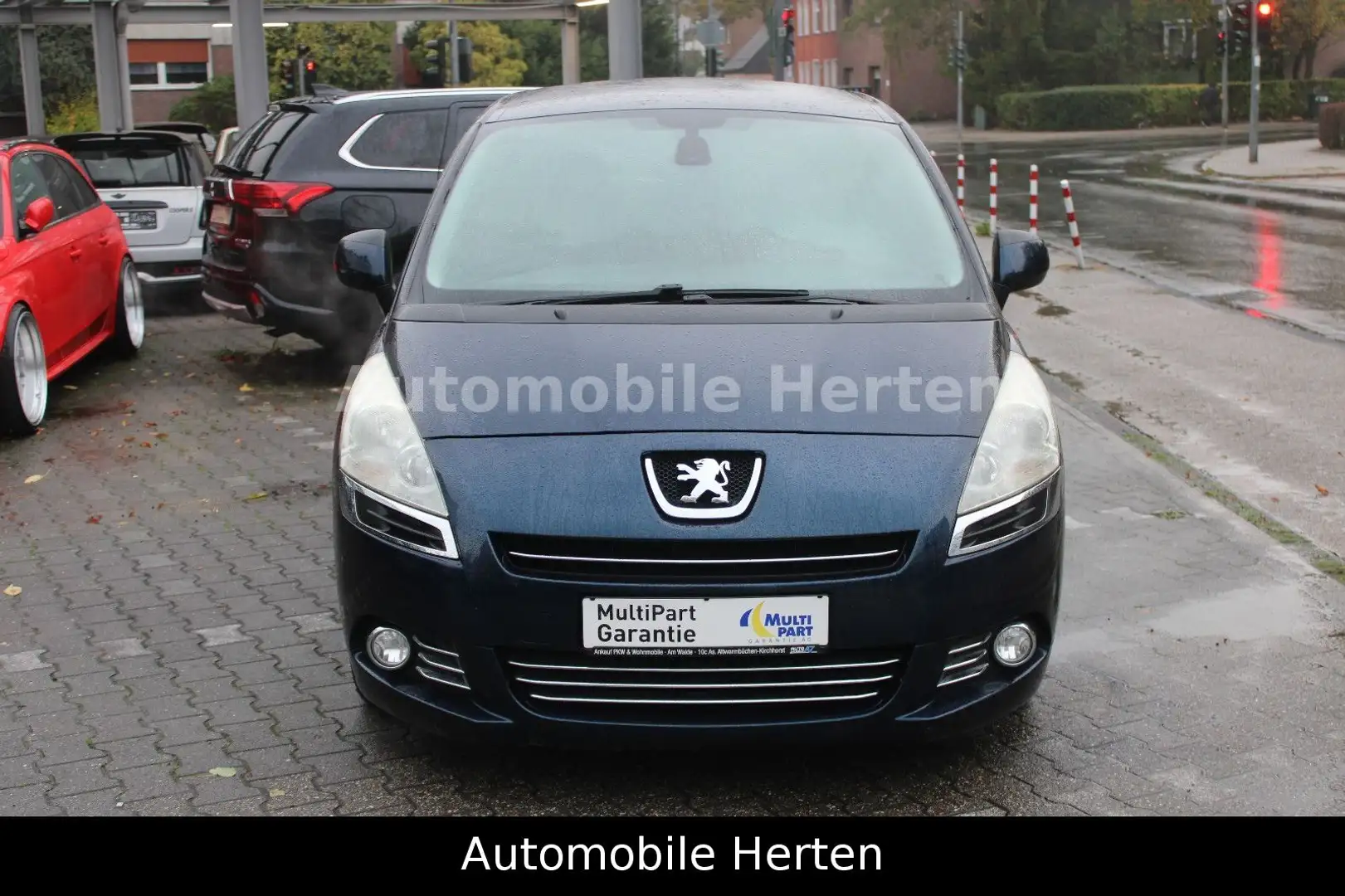 Peugeot 5008 1.6 Premium*7SITZER*AUTOMATIK*KLIMA! Blau - 2